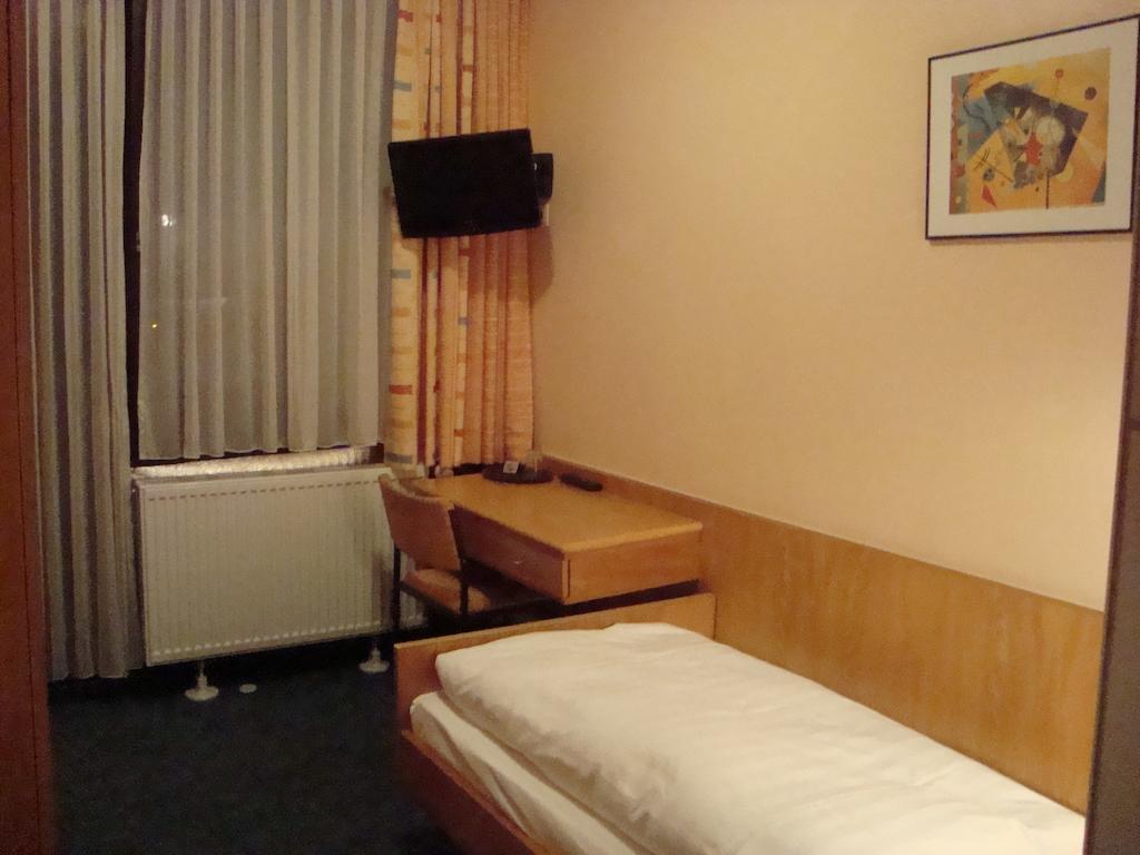 Hotel Gartenhof 뮬하임 객실 사진